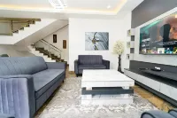 Fleeq Apartments