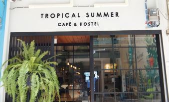 Tropical Summer Hostel