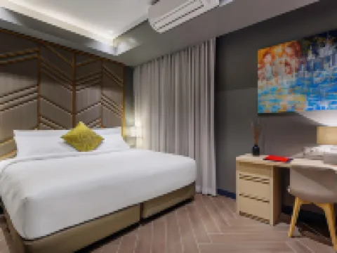 Summit Hotel Greenhills Hotels near San Juan