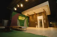 Portola Grand Arabia Hotel Các khách sạn ở Baiturrahman