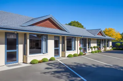 Centre Court Motel