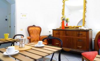 Salotto Piramide - Housity