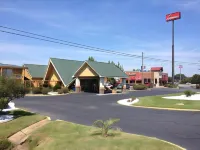 Econo Lodge - Perry National Fair Ground Area