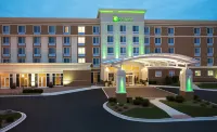 Doubletree by Hilton Chicago Midway Airport Hotels in Bedford Park