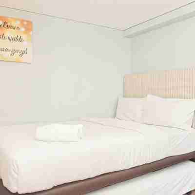 Comfy and Spacious 2Br Loft Apartment Maqna Residence Rooms