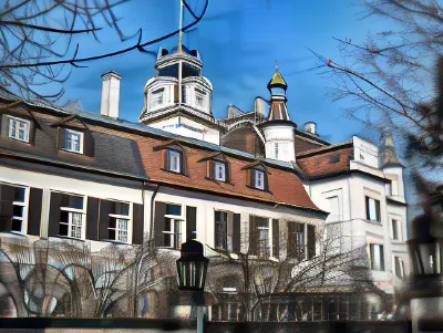 Hotel Gasthof Rosenwirt فنادق في Rudelzhausen