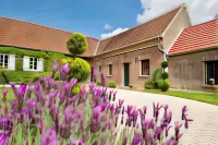 Le Paddock - Chambres et table d'hôtes Hôtels à : Méru