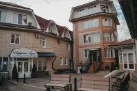 Lazurny Bereg Hotel