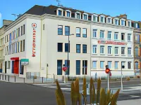 Hotel Le Cercle Hôtels à : Équeurdreville-Hainneville
