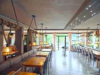 Hotel Restaurant Zum Valwiger Herrenberg Hotels in Ernst