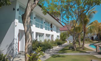 The Cakra Hotel