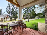 Villa Kota Bunga A8-01 - 3Br with Pool by Zahra Al-Jazeerah