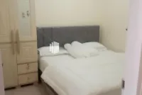 Green House Syariah Mitra RedDoorz Hotel a Kartini