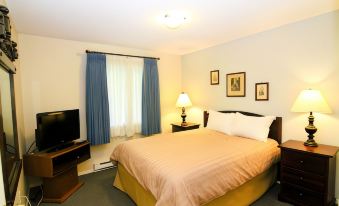 Heron's Landing Hotel