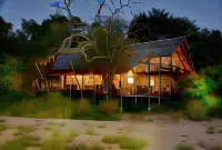 Rhino Post Safari Lodge Hotels near Sabi Sabi Selati Camp