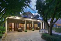 Mum's Garden Resort Hotels in Lekhnath