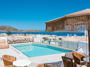 Bohemian Luxury Boutique Hotel, Adults Only