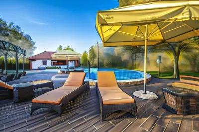 Erdőspuszta Club Hotel Fenyves Отели рядом с достопримечательностью «Вялікая пратэстанцкая царква Дэбрэцэна»