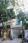 Duc Thang Guest House (Nhà Nghỉ Đức Thắng) Hotels near Dien Bien Stadium