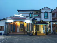 Maxwell Inn Hotel Hotels near Perak Hydro Building