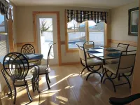Mackenzie Motel & Cottages Hotels in Shelburne