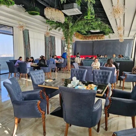 Hayat Plaza Hotel & Spa