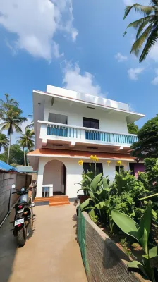 Happy Land Hotels near Varkala Beach