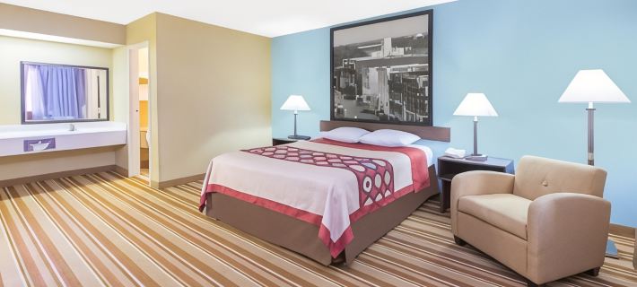 Super 8 by Wyndham Dothan Hotels in Dothan