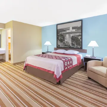 Super 8 by Wyndham Dothan