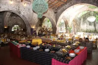 Hotel Hacienda Vista Hermosa فنادق في Tequesquitengo