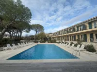 Logis Hôtels Auberge du Rédier Hotels in Carros