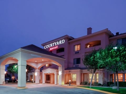 Courtyard Salinas Monterey