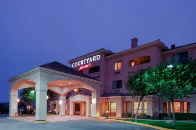 Courtyard Salinas Monterey Hotels in der Nähe von Hartnell College