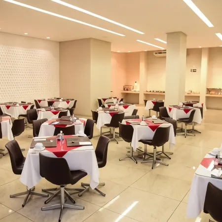 JB Palace Hotel Отели в г. Дивинополис