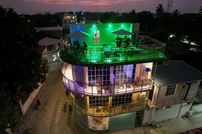 Maaniya Palace Hotels in 