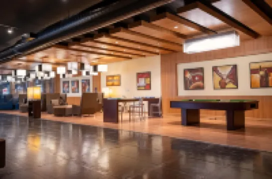 โรงแรมฮาเลซ