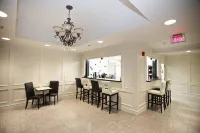 Montecassino Hotel & Suites Hotels in Toronto