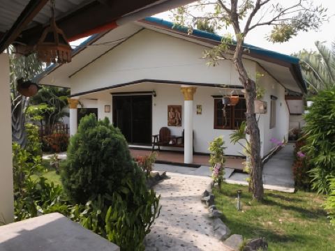 Garden Ryans Resort Photo