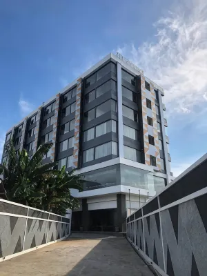 Zenith Premiere Hotel Baubau Hotel a 