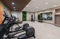 La Quinta Inn & Suites by Wyndham DeSoto - Gym