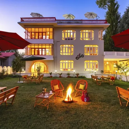 Zostel Srinagar