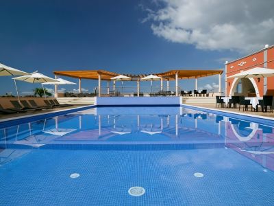 Designed Villa Palheiro Village by Holiday Rental Madeira