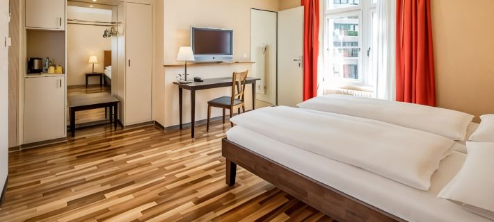 Hotel Schweizerhof Basel Отели в г. Базель