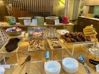 Cascina Scova Resort Hotels in San Genesio ed Uniti