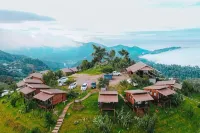 Mon Sai Lom Monjam Hotels near Mon Jam