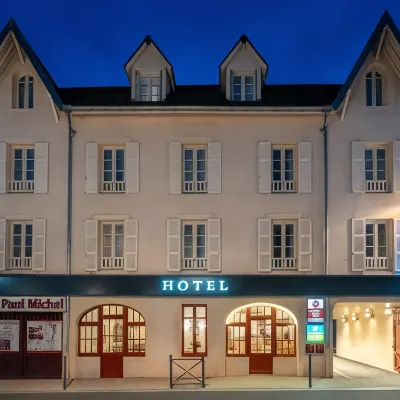 Best Western Plus Au Grand Saint Jean Hotels near Beaune Train Station