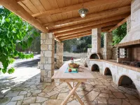 Vederi Estate - Homestays