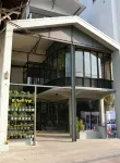 Bloom Boutique Hotel & Cafe