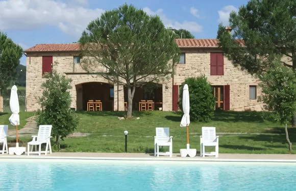 卡瑟塔弗朗西尼酒店