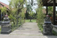 Prabhu Suites Hotels in Thyrite